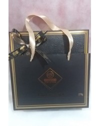 Gourmet Collection Spesiyal Çikolata Siyah Kutu 170gr Gourmet Collection Spesiyal Çikolata Siyah Kutu 170gr
